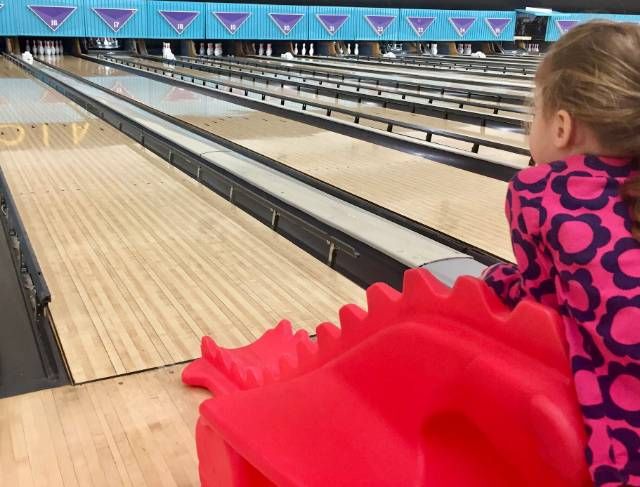 Snack Bar/Lounge — Holiday Lanes Bowling Center